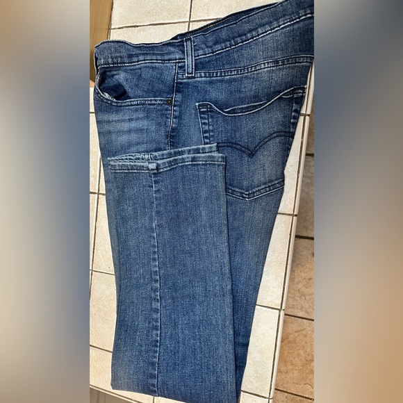 Levi's 541 Athletic Fit Taper Jeans - Picture 2 of 4